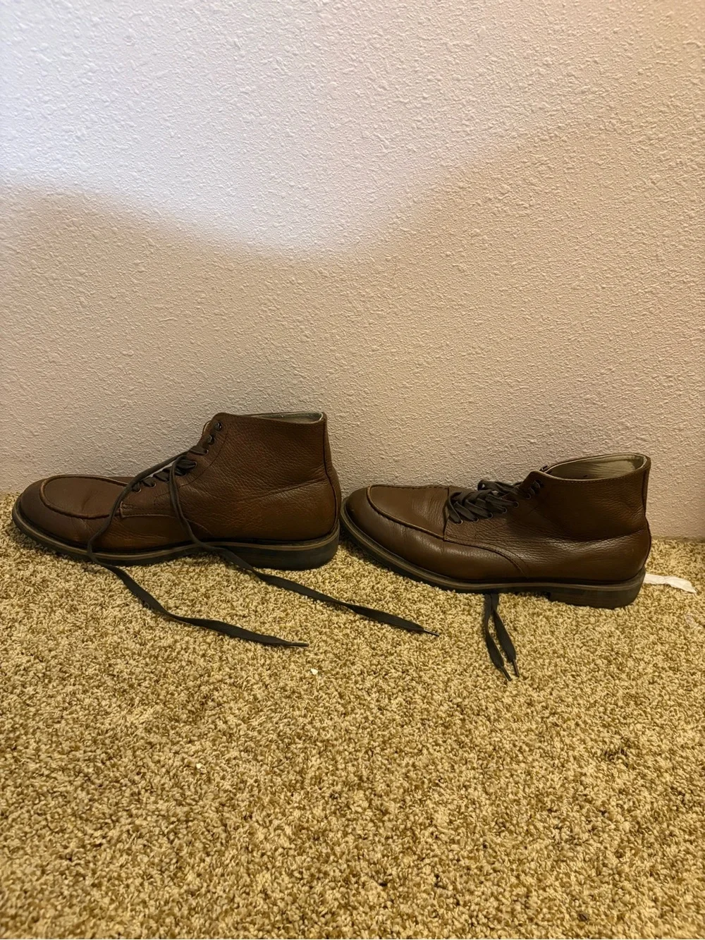 Banana Republic Brown Leather Chukka Boots Men’s Size 11